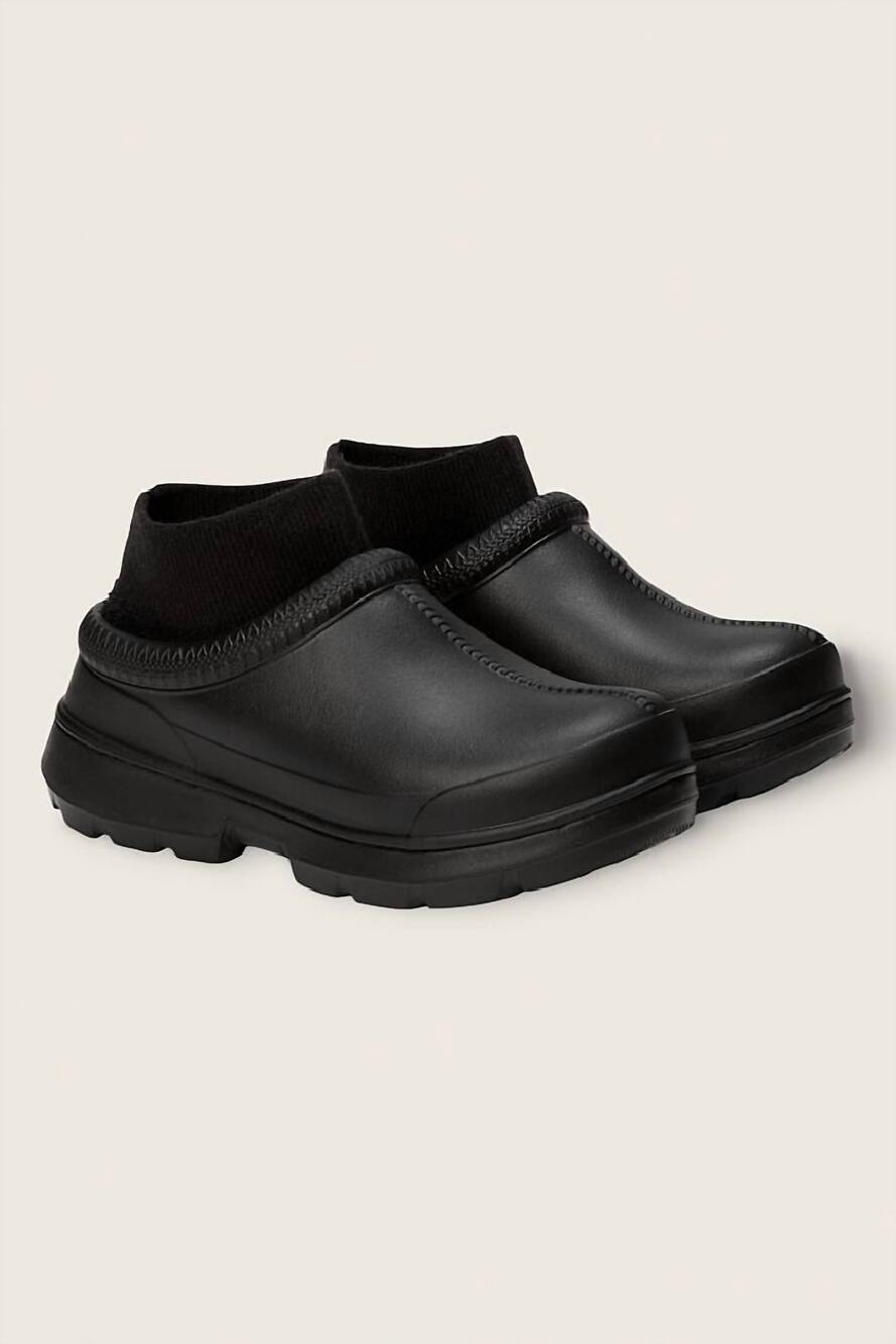 NEW UGG women's tasman x boots in black